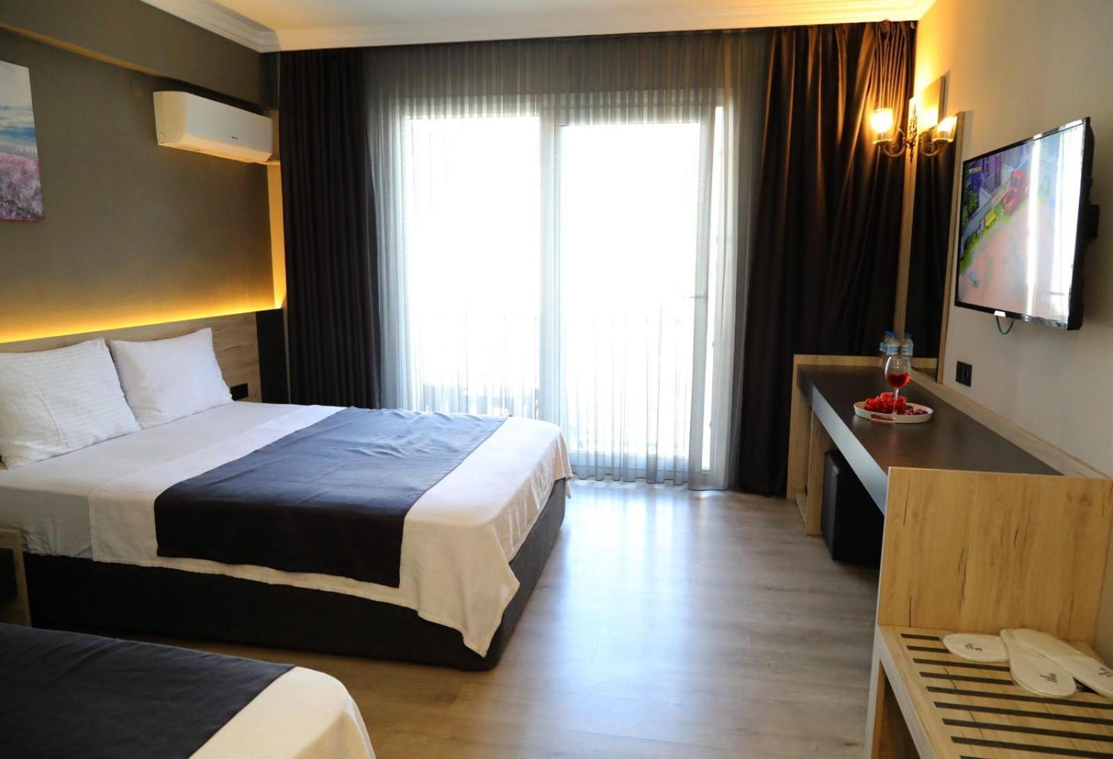 Grand Faik Hotel Чешме Екстер'єр фото